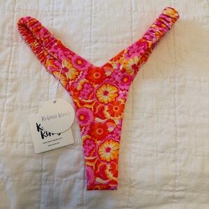 Kulani Kinis Retro Y Bottoms in Sugar Rush (Medium) NWT